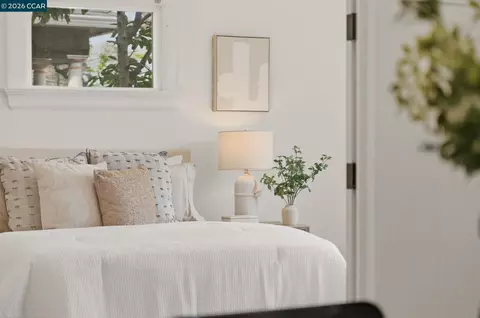 Bedroom - 3214 California St, Berkeley, CA 94703 photo 1 of 10