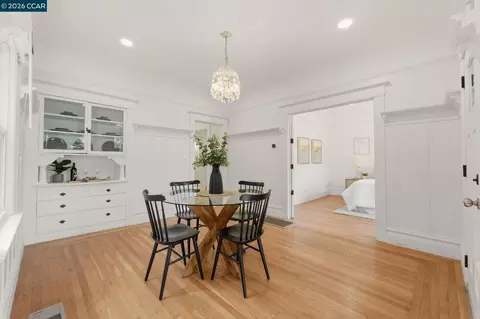Dining - 3214 California St, Berkeley, CA 94703 photo 3 of 4