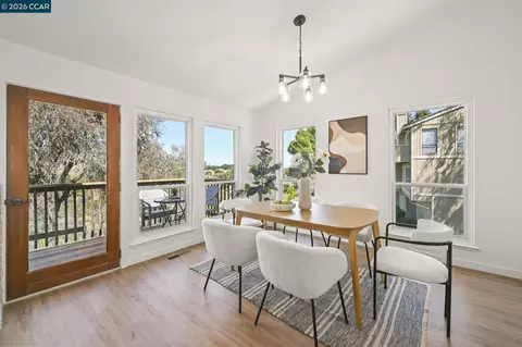 Dining - 523 Thistle Cir, Martinez, CA 94553 photo 1 of 5