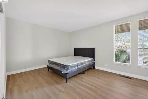 Bedroom - 5497 Roundtree Dr #D, Concord, CA 94521 photo 5 of 5