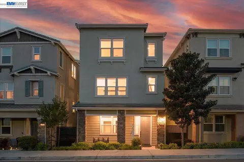 4036 Bothrin St, Dublin, CA 94568 photo 1