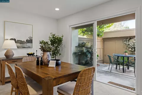 1900 Pomar Way, Walnut Creek, CA 94598