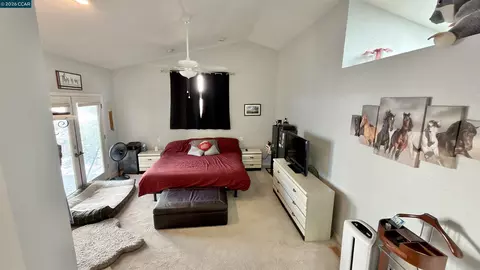 Bedroom - 5593 Edgeview Dr, Discovery Bay, CA 94505 photo 1 of 4