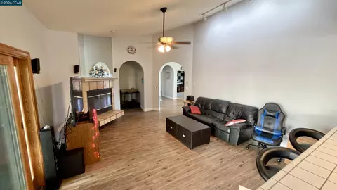 Other - 5593 Edgeview Dr, Discovery Bay, CA 94505 photo 4 of 13