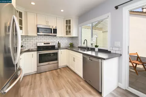 4869 Wolf Way, Concord, CA 94521