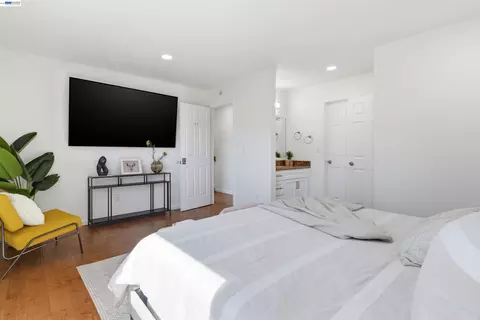 Bedroom - 8318 Mulberry Pl, Dublin, CA 94568 photo 5 of 9