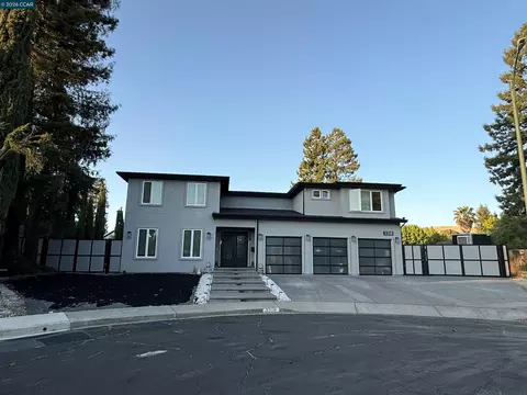 3318 Ellesmere Ct, Walnut Creek, CA 94598