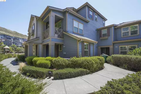 6246 Boulder Ln #4807, Oakland, CA 94605