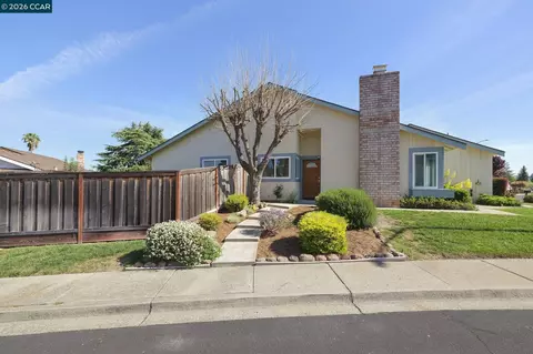 1013 Stoneybrook Dr, Martinez, CA 94553 photo 1
