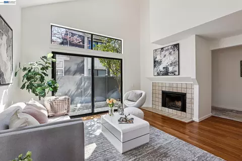 5375 Black Ave #1, Pleasanton, CA 94566