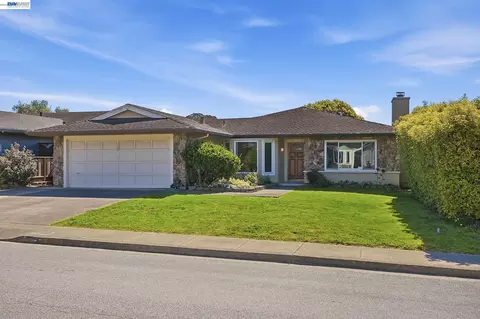 1563 Mizzen, Half Moon Bay, CA 94019