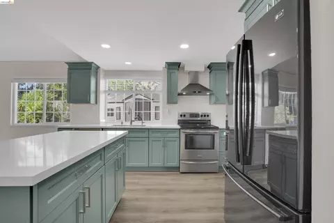 2921 Honeysuckle Cir, Antioch, CA 94531