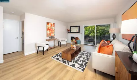 600 Terra California Dr #4, Walnut Creek, CA 94595