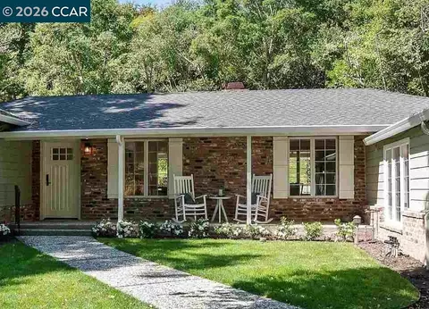 120 Las Vegas, Orinda, CA 94563