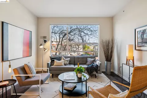 6465 San Pablo #203, Oakland, CA 94608