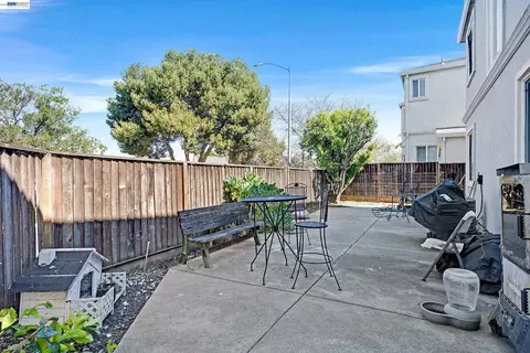 11 Fallen Leaf Ct, Rodeo, CA 94572 photo 6