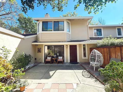 7642 Arbor Creek Cir, Dublin, CA 94568