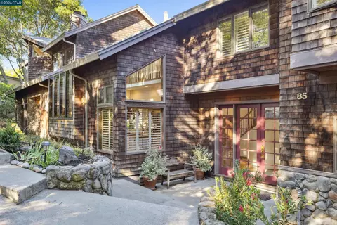 85 La Cuesta Rd, Orinda, CA 94563
