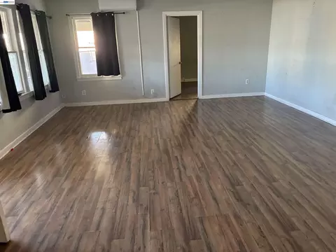 Living - 1614 Mono Dr, Modesto, CA 95354 photo 2 of 2