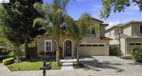 3001 Silva Way, San Ramon, CA 94582