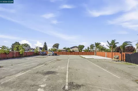 205 Solano Ave, Bay Point, CA 94565 photo 9