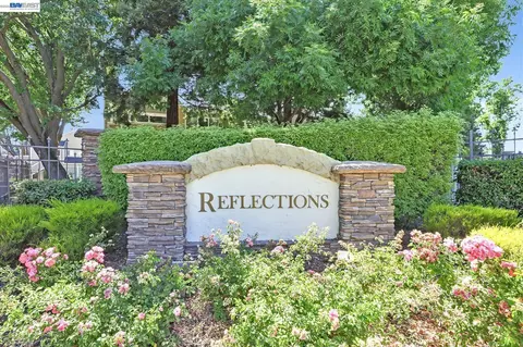 150 Reflections Dr #13, San Ramon, CA 94583