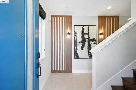 1925 Grand St, Alameda, CA 94501