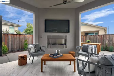 889 Conrad St, Manteca, CA 95336 photo 42