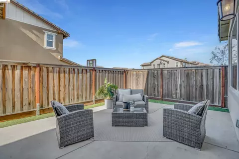 Other - 2404 Indigo Dr, Fairfield, CA 94533 photo 5 of 14