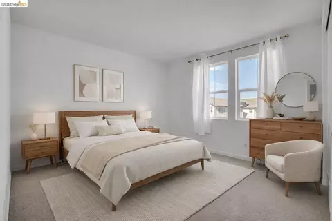 Bedroom - 2404 Indigo Dr, Fairfield, CA 94533 photo 2 of 3