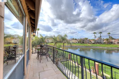 View/Area - 1310 Hampton Ct, Discovery Bay, CA 94505 photo 1 of 6