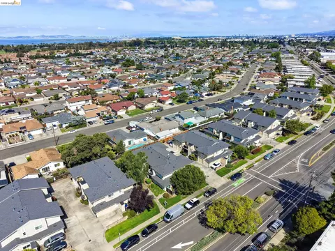 View/Area - 14521 Doolittle Dr, San Leandro, CA 94577 photo 10 of 21