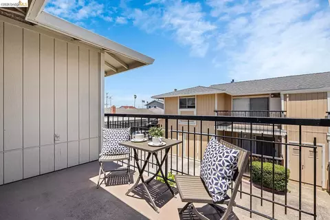 Exterior - 14521 Doolittle Dr, San Leandro, CA 94577 photo 1 of 10