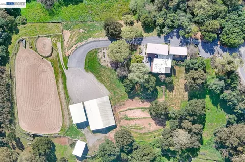 10700 Foothill Rd, Sunol, CA 94586 photo 24