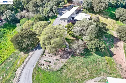 10700 Foothill Rd, Sunol, CA 94586 photo 16