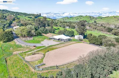 10700 Foothill Rd, Sunol, CA 94586 photo 19