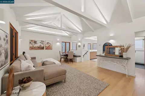 Living - 380 Vermont Ave, Berkeley, CA 94707 photo 1 of 3