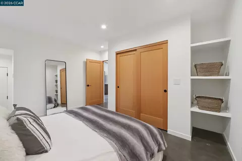 Bedroom - 380 Vermont Ave, Berkeley, CA 94707 photo 4 of 6