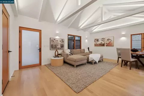 Living - 380 Vermont Ave, Berkeley, CA 94707 photo 3 of 3