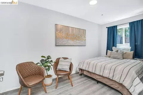 Bedroom - 2191 E Cypress Rd, Oakley, CA 94561 photo 6 of 6