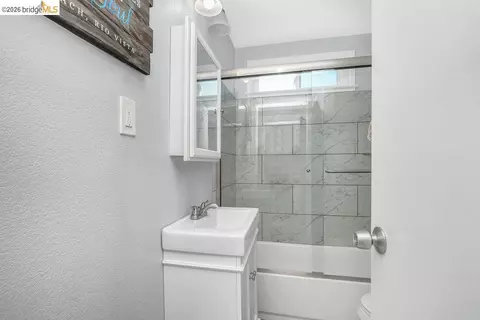 Bath - 2191 E Cypress Rd, Oakley, CA 94561 photo 1 of 3