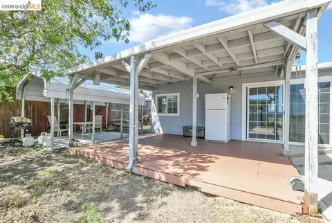Exterior - 2191 E Cypress Rd, Oakley, CA 94561 photo 3 of 10