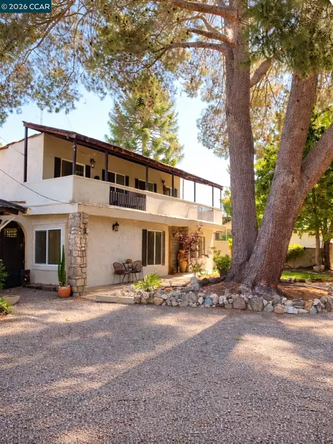 5249 Olive Dr, Concord, CA 94521