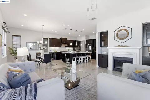 1380 Brookline Loop, Pleasanton, CA 94566