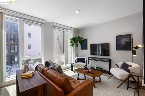 260 Brooklyn Basin Way #567, Oakland, CA 94606