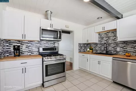 Kitchen - 2828 Hilltop Rd, Concord, CA 94520 photo 4 of 4