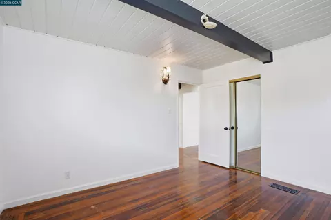Bedroom - 2828 Hilltop Rd, Concord, CA 94520 photo 6 of 11