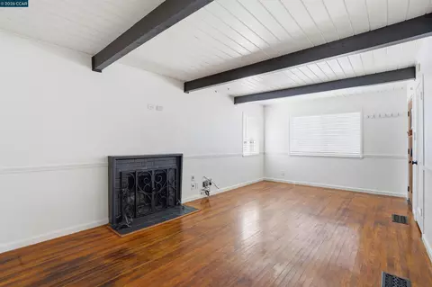 Living - 2828 Hilltop Rd, Concord, CA 94520 photo 2 of 2