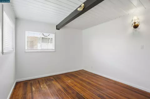 Bedroom - 2828 Hilltop Rd, Concord, CA 94520 photo 5 of 11