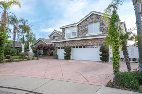 5230 E Henderson Ct, Antioch, CA 94531